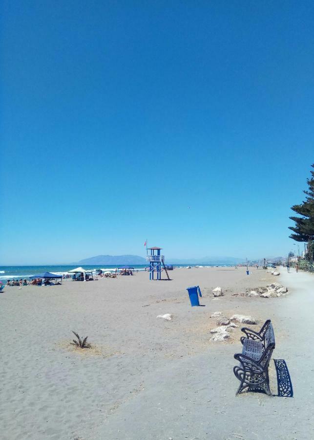 Precioso Atico En Torre De Benagalbon A 20 Metros Del Mar. Daire Dış mekan fotoğraf